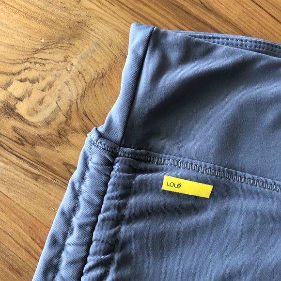 Lole Gray Cinch Side Skirt - Tennis, Golf, or Walking Skirt - Picture 2 of 7